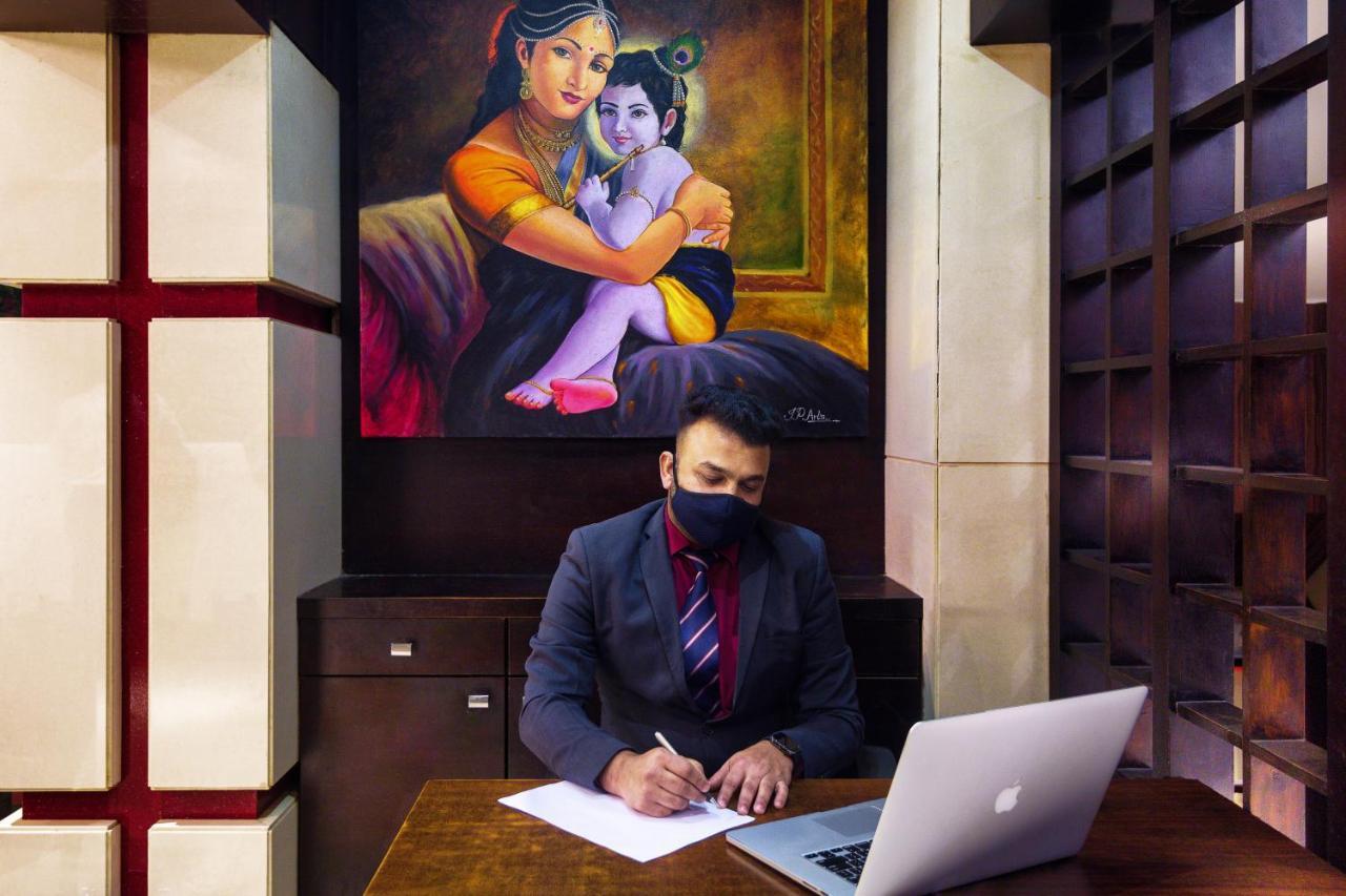 Arnna Hotel - Goregaon Mumbai Exterior foto